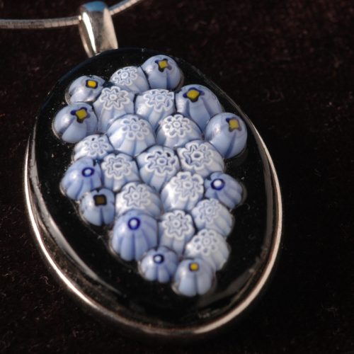 Millefiori medál - kék nefelejcs