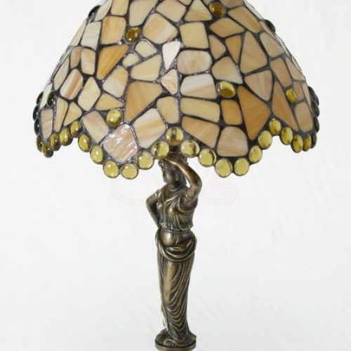 Gyöngyös tiffany lámpa